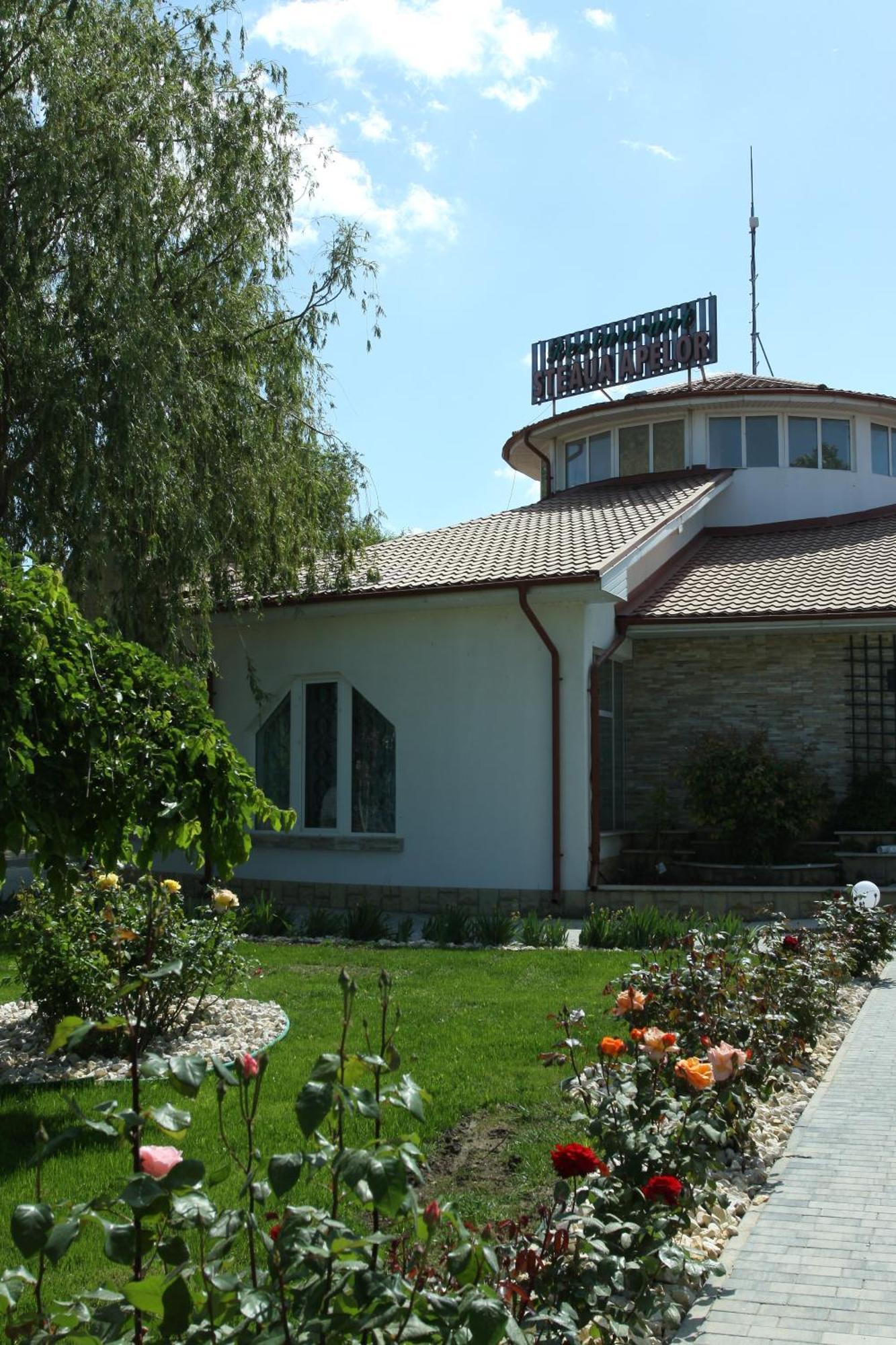 Steaua Apelor Family Resort Nufaru Luaran gambar