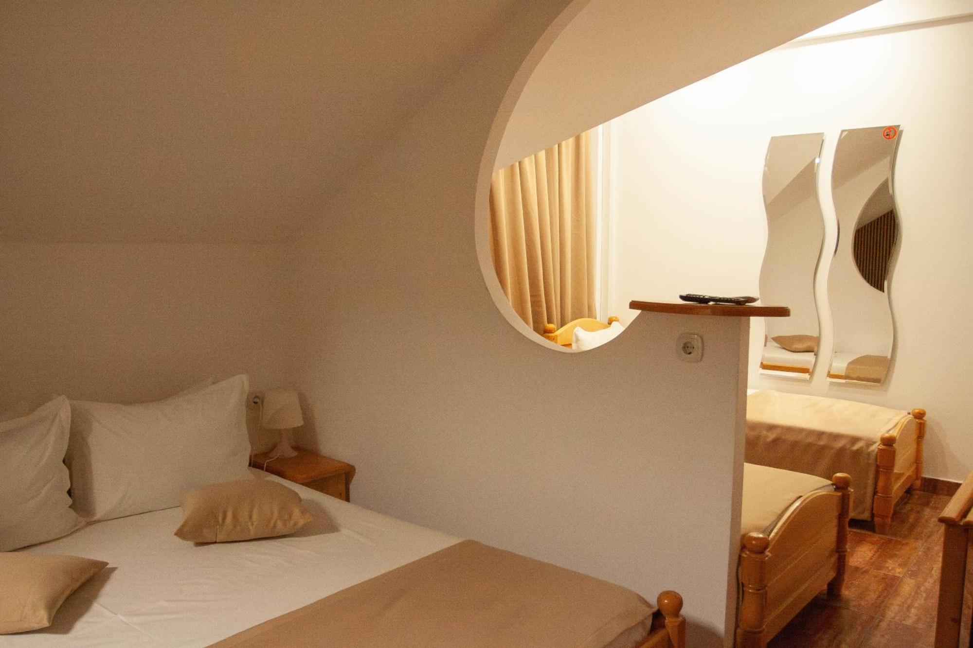 Steaua Apelor Family Resort Nufaru Luaran gambar