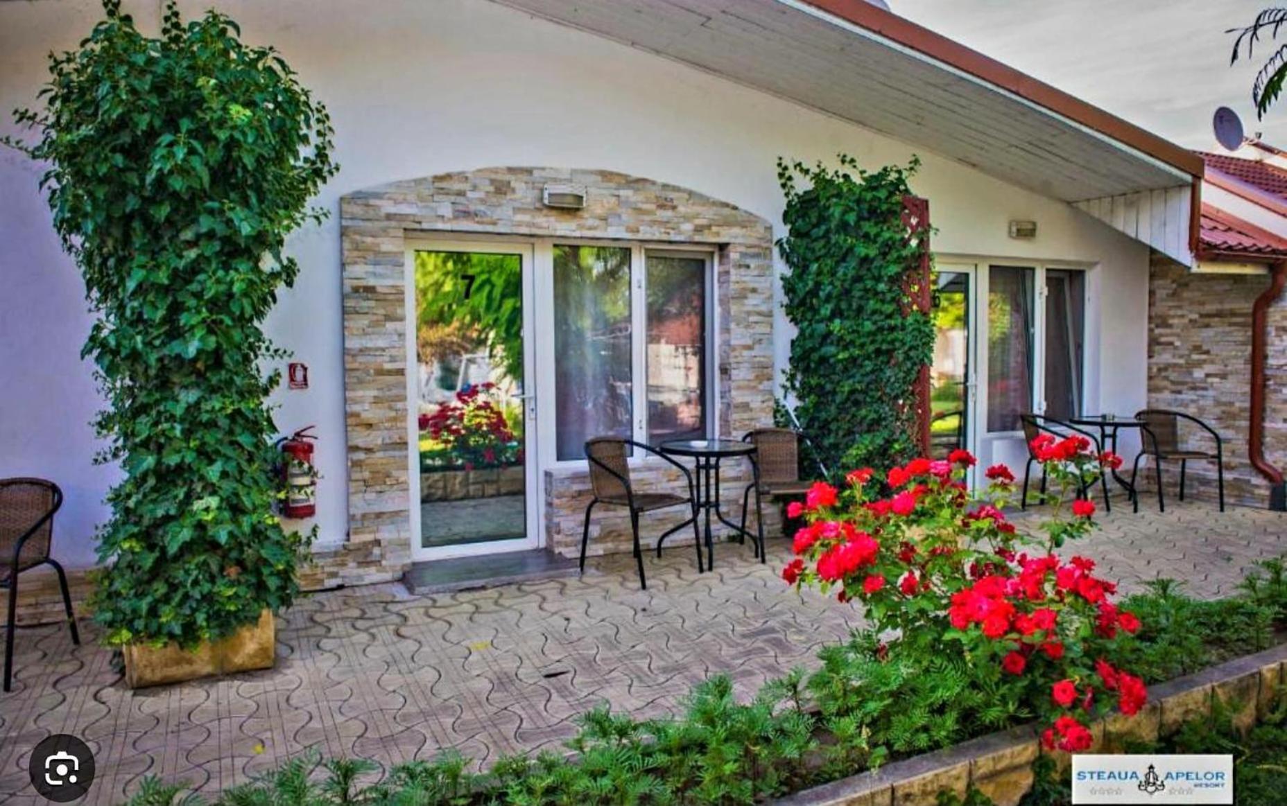 Steaua Apelor Family Resort Nufaru Luaran gambar