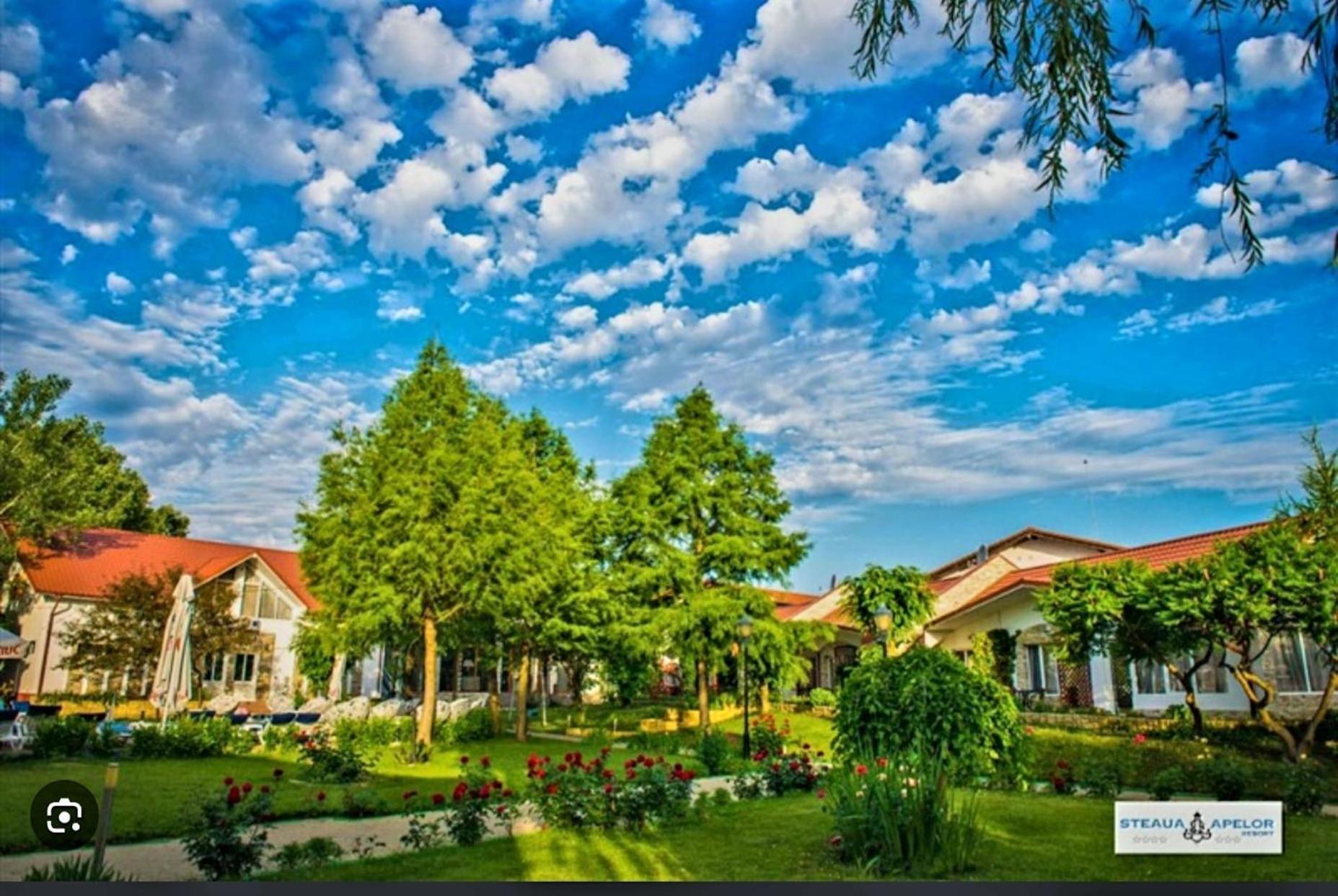 Steaua Apelor Family Resort Nufaru Luaran gambar